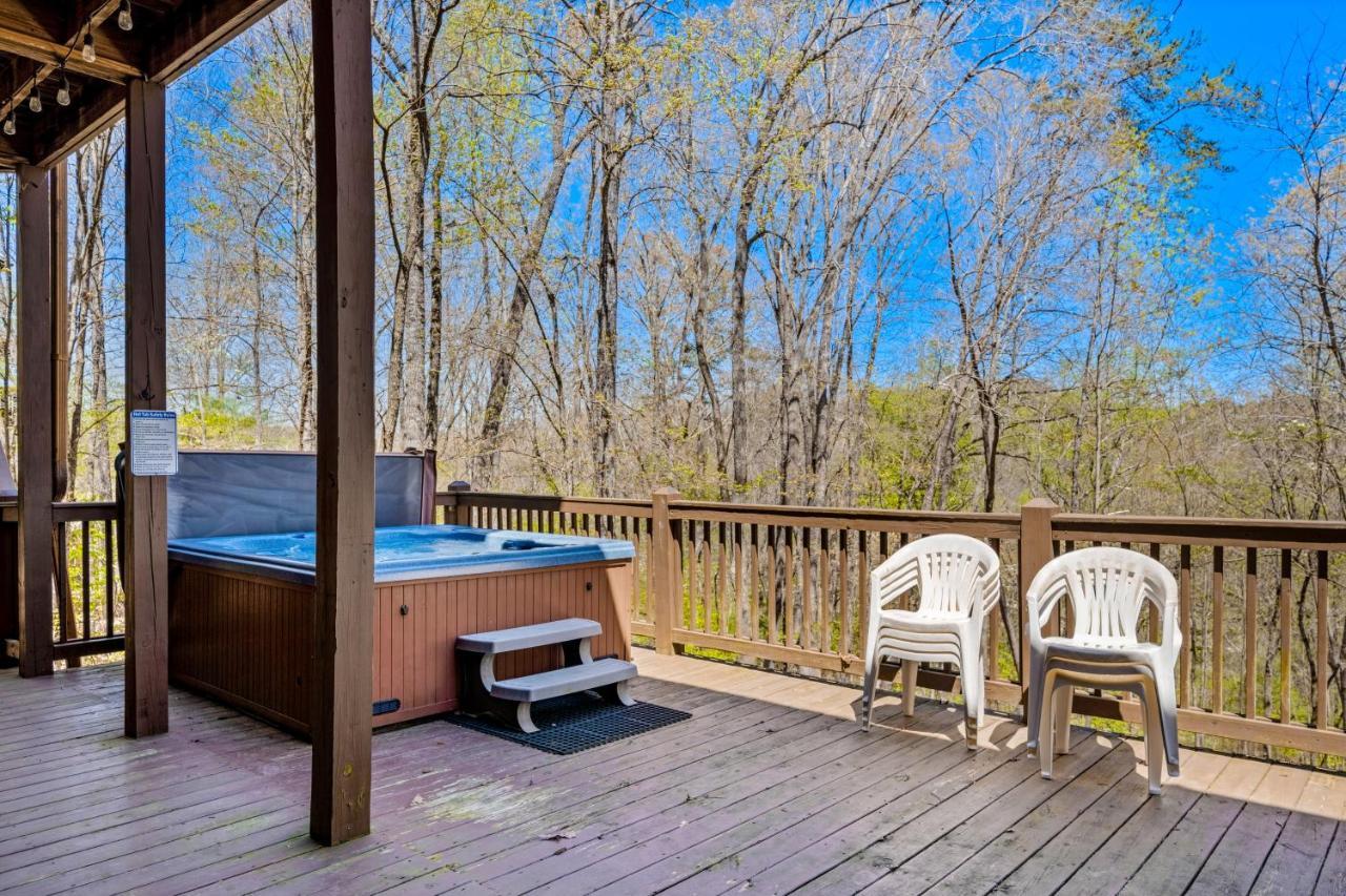 Blue Ridge Bear Bungalow Kültér fotó